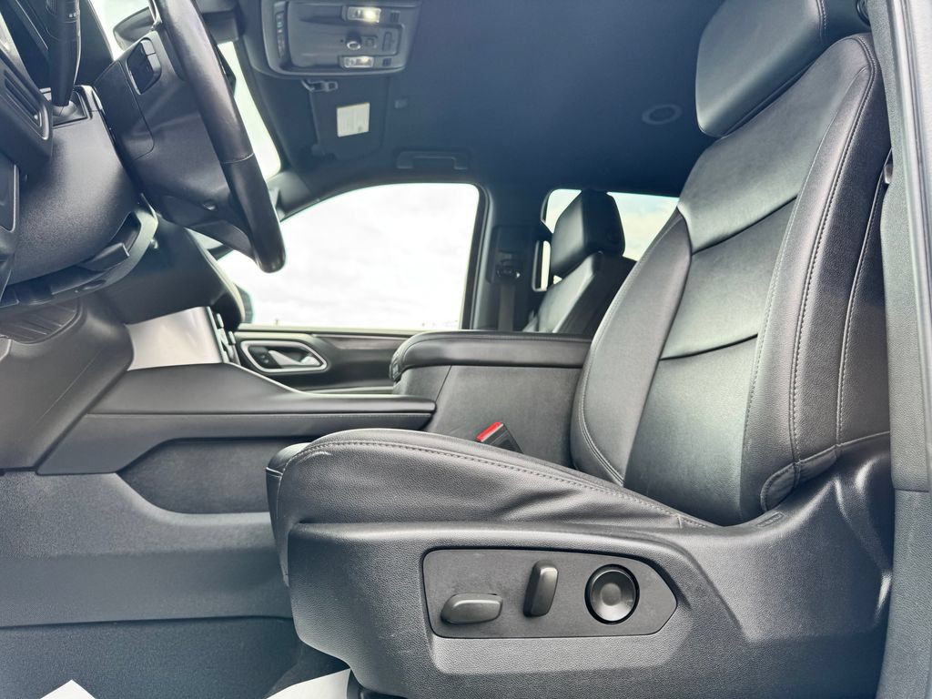 Used 2022 Chevrolet Tahoe LT AWD/4WD image 21