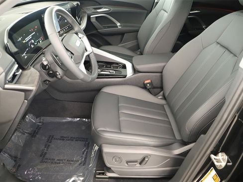 New 2025 Audi Q5 Premium image 23