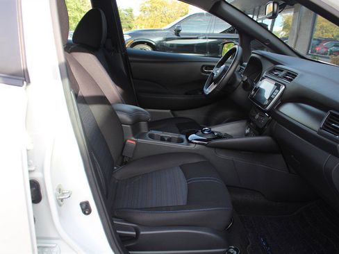 Used 2023 Nissan Leaf SV Plus w/ Protection Package FWD image 26