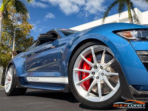 Used 2020 Ford Mustang Shelby GT500 w/ Carbon Fiber Track Pack image 87