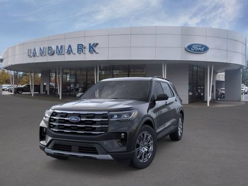 New 2026 Ford Explorer Active w/ Active Comfort Package AWD/4WD image 2