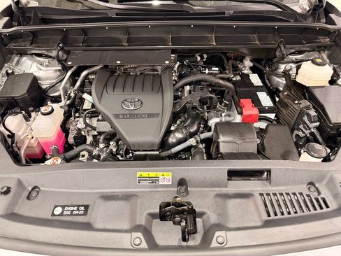 Used 2023 Toyota Highlander Platinum AWD/4WD image 6