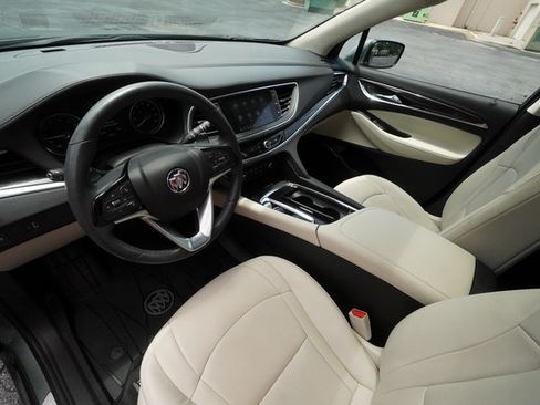 Used 2023 Buick Enclave Essence w/ Experience Buick Package FWD image 21