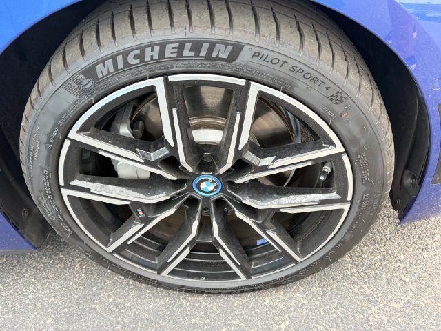Used 2024 BMW i4 eDrive40 w/ M Sport Package RWD image 4