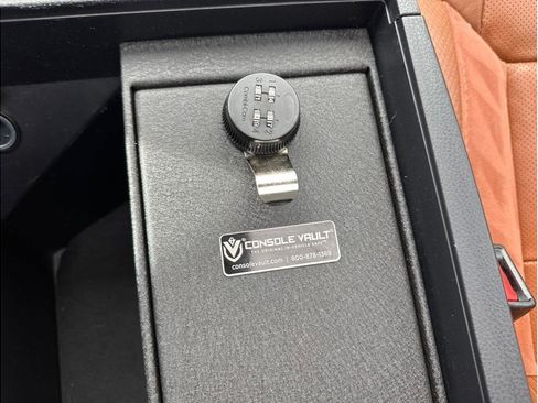 Used 2020 Toyota Tundra 1794 Edition image 30