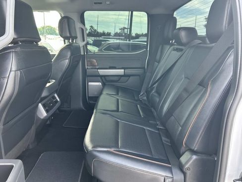 Used 2025 Ford F250 Lariat w/ FX4 Off-Road Package AWD/4WD image 28