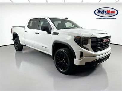 Used 2023 GMC Sierra 1500 Pro w/ Graphite Edition