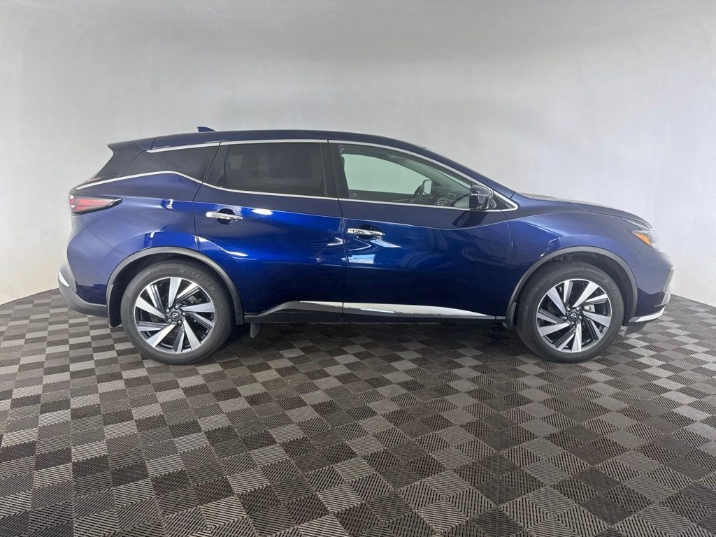 Used 2023 Nissan Murano SL w/ SL Moonroof Package FWD image 4