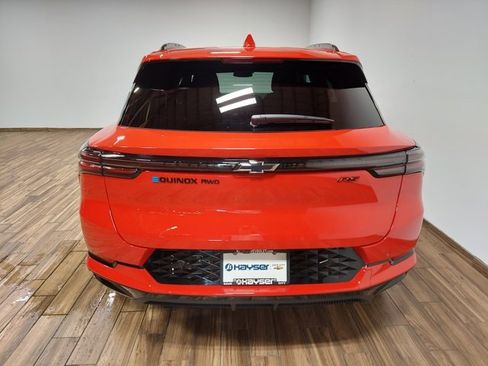 Certified 2024 Chevrolet Equinox EV RS image 19