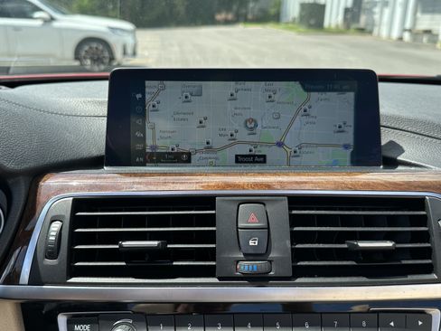Used 2018 BMW 430i xDrive Convertible AWD/4WD image 24