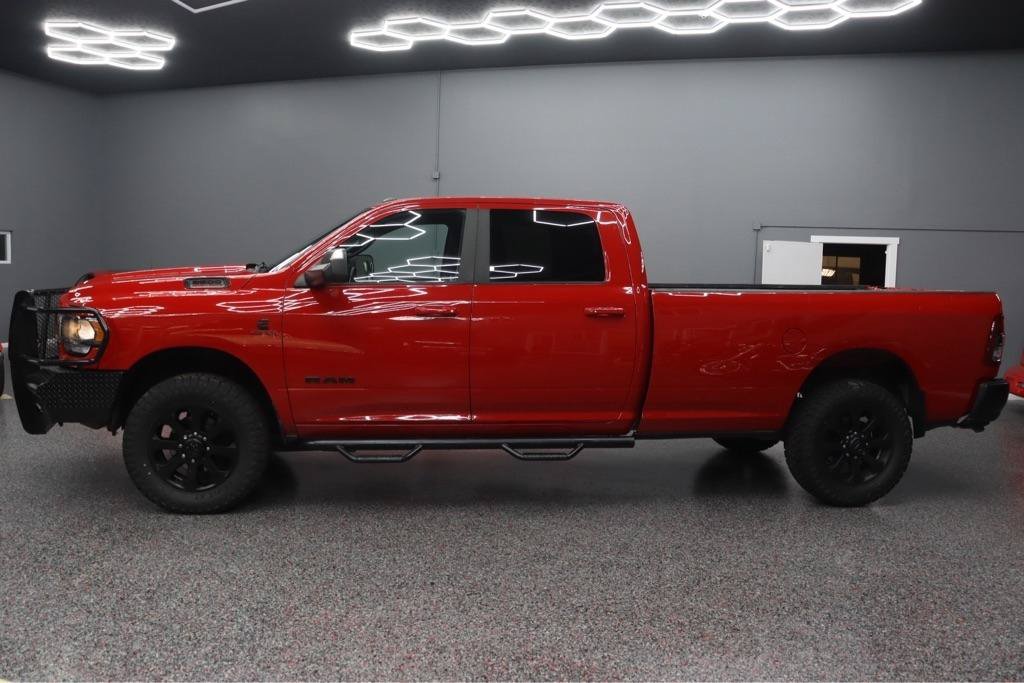 Used 2020 RAM 3500 Big Horn w/ Night Edition AWD/4WD image 2
