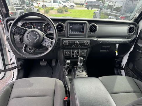 Used 2021 Jeep Wrangler Unlimited Sport image 6