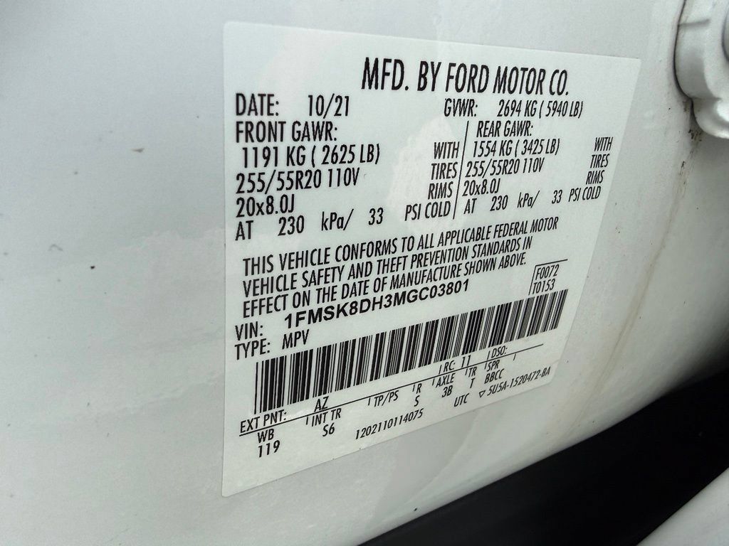 Used 2021 Ford Explorer XLT w/ Equipment Group 202A AWD/4WD image 36