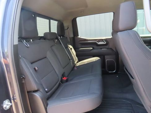 Used 2024 GMC Sierra 1500 Elevation w/ Preferred Package AWD/4WD image 31