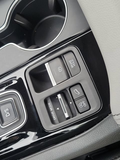 Used 2024 Honda Pilot Touring image 27