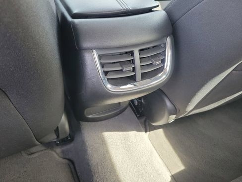 Used 2023 Chevrolet Malibu LT FWD image 14