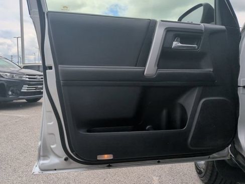 Used 2021 Toyota 4Runner SR5 RWD image 10