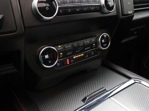 Used 2020 Ford Expedition Limited w/ Equipment Group 303A image 17