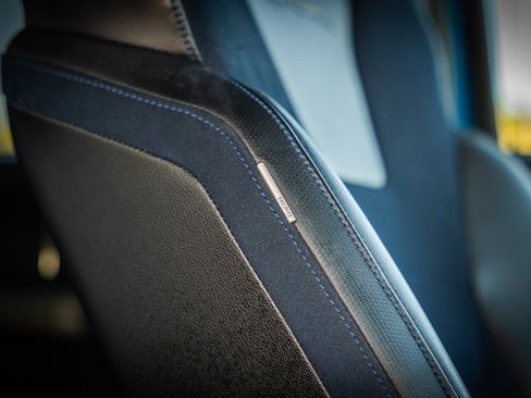 Certified 2019 Ford F150 Raptor w/ Equipment Group 802A Luxury image 13