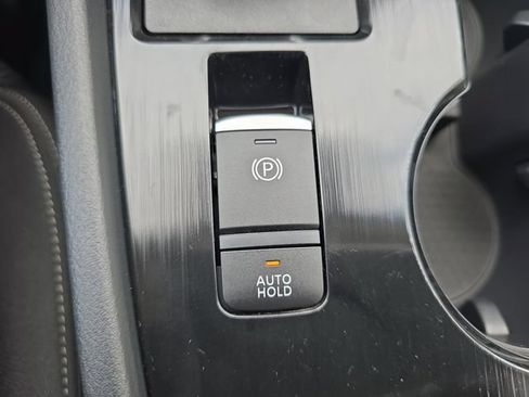 New 2026 Nissan Rogue SV AWD/4WD image 29