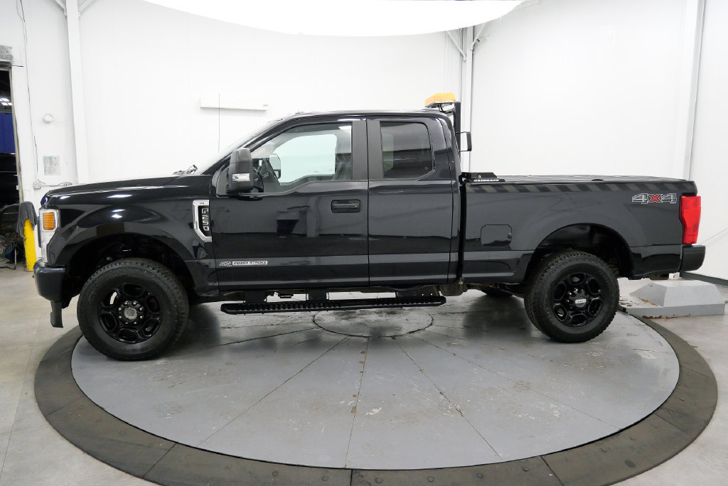 Used 2020 Ford F250 XL w/ Power Equipment Group AWD/4WD image 5