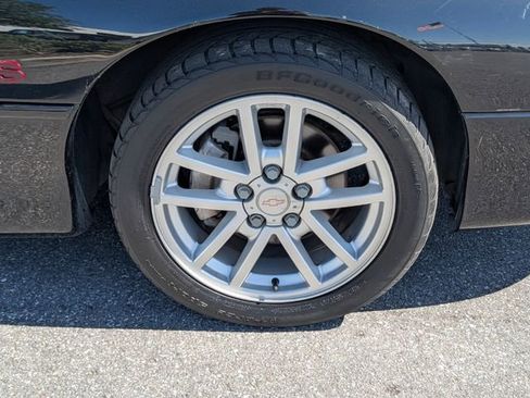 Used 2002 Chevrolet Camaro Z28 w/ SS Performance/Appearance Pkg image 16