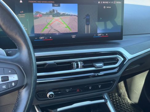 Used 2024 BMW 330i xDrive Sedan image 23