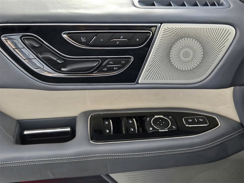 Used 2018 Lincoln Navigator Black Label image 30