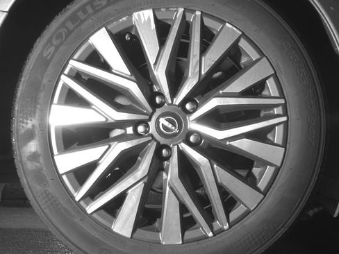 Used 2025 Nissan Altima 2.5 SV image 15