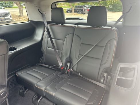 Used 2021 GMC Acadia AT4 w/ Technology Package AWD/4WD image 21