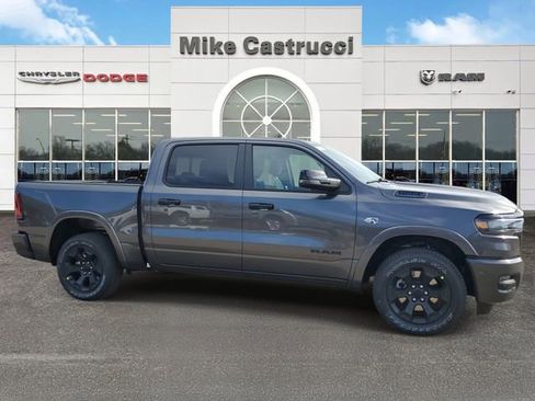 New 2026 RAM 1500 4x4 Crew Cab image 3