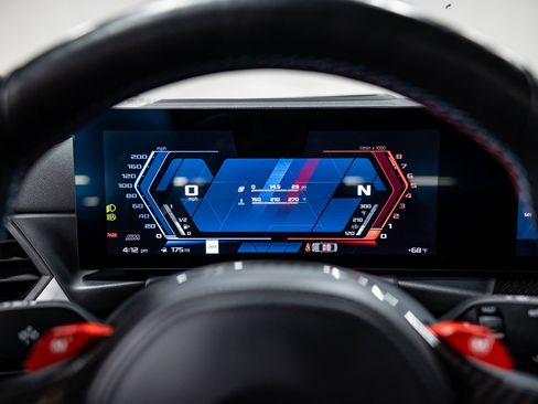 Used 2023 BMW M3 w/ Executive Package image 9