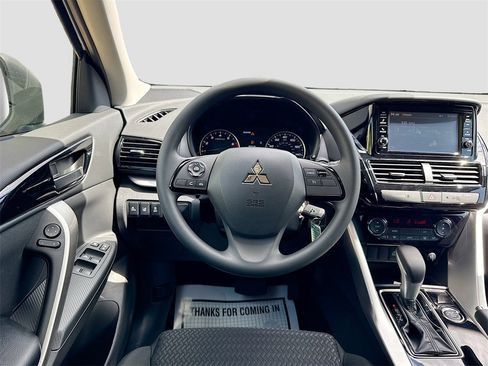 Used 2025 Mitsubishi Eclipse Cross ES image 22