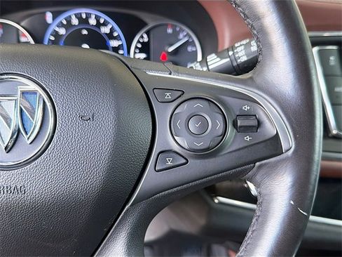 Used 2020 Buick Enclave Avenir w/ Avenir Technology Package image 39