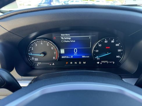 Used 2021 Ford Explorer XLT w/ Equipment Group 202A image 14