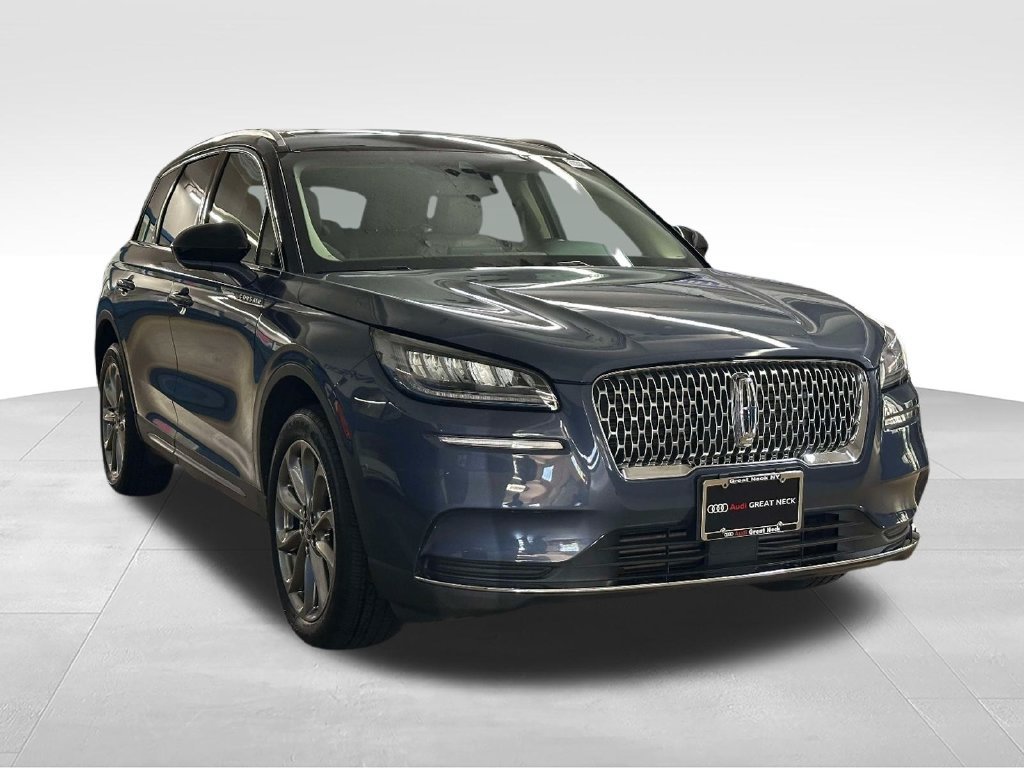 Used 2022 Lincoln Corsair AWD w/ Premium Package image 11