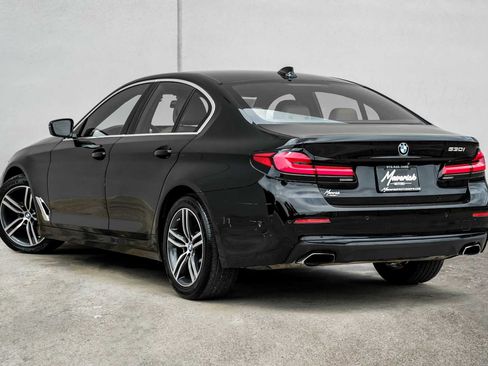Used 2021 BMW 530i w/ Convenience Package RWD image 11