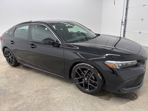 Certified 2023 Honda Civic Sport Touring image 3