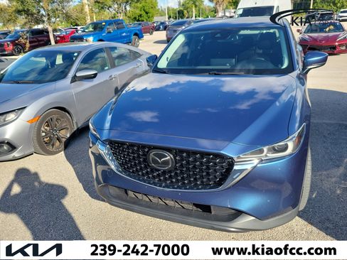Used 2023 MAZDA CX-5 AWD 2.5 S w/ Premium Package image 2