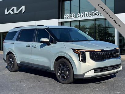 Certified 2025 Kia Carnival EX