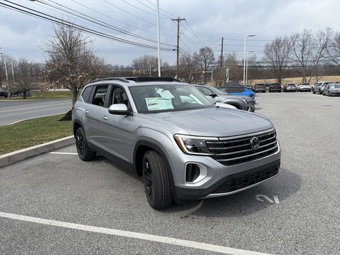 New 2026 Volkswagen Atlas SE AWD/4WD image 3