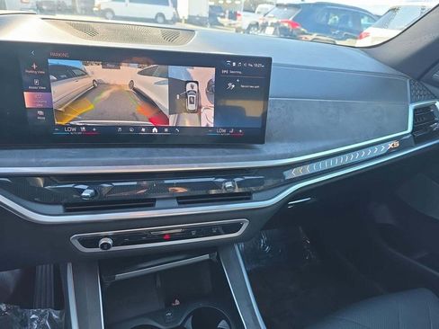 Used 2024 BMW X5 sDrive40i image 6