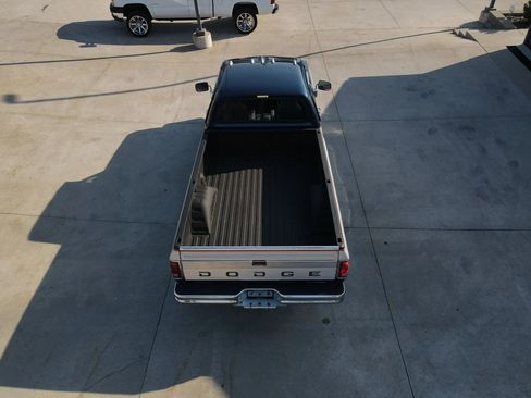 Used 1992 Dodge D/W Truck 250 image 43