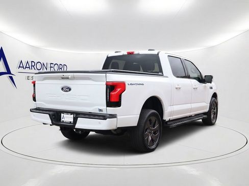 Used 2024 Ford F150 Lightning Flash AWD/4WD image 4