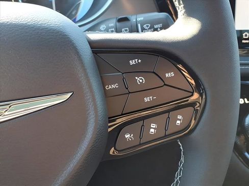 New 2026 Chrysler Pacifica Select w/ S Appearance Package image 27