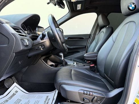 Used 2019 BMW X1 xDrive28i w/ Convenience Package AWD/4WD image 10