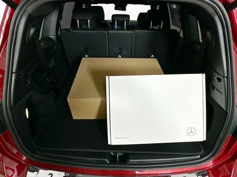 Used 2026 Mercedes-Benz GLB 250 4MATIC image 60