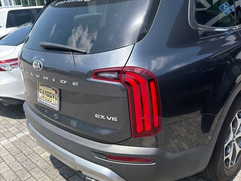 Used 2020 Kia Telluride EX FWD image 11