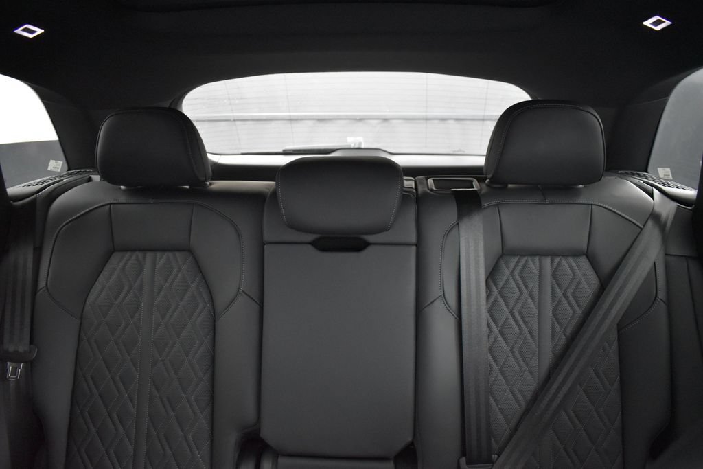New 2026 Audi SQ5 Premium Plus AWD/4WD image 17