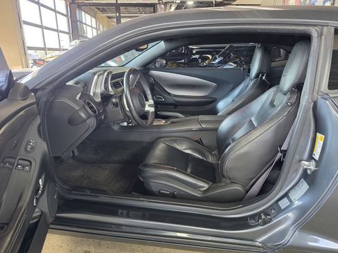 Used 2011 Chevrolet Camaro LT w/ RS Package RWD image 6